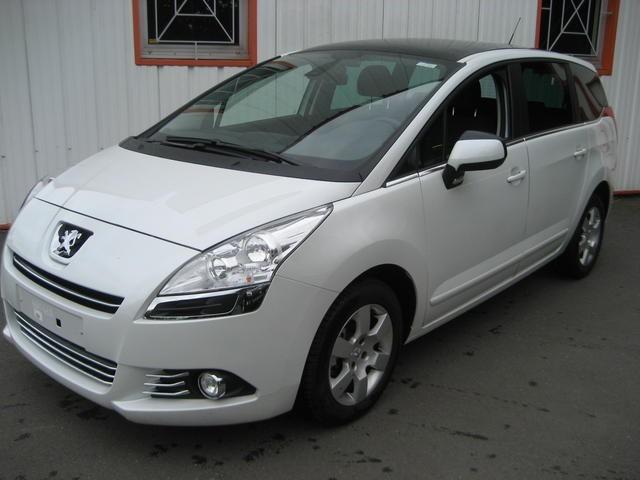 Peugeot 5008 7PL HDI 115 Active GPS TFP